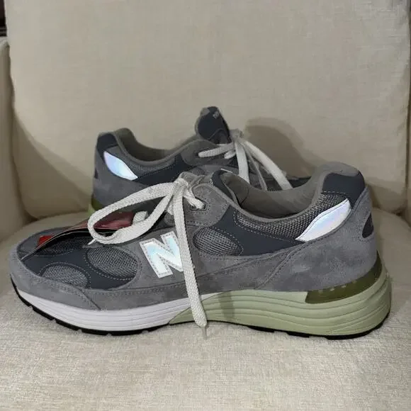 New Balance 992 MiUSA Grey Silver Metallic Men's U992GY - Size 12 4E Wide BNWT